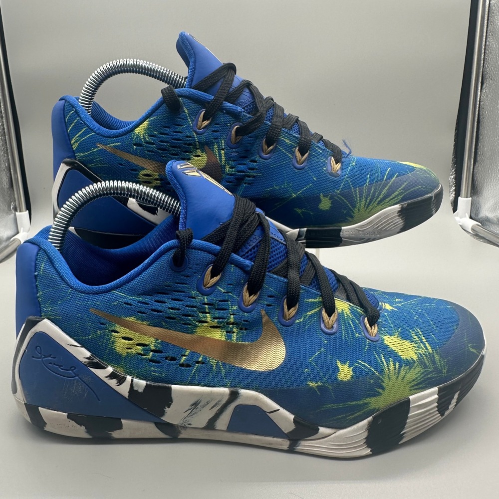 Nike Kobe 9 EM Low NikeID Basketball Shoes Mens 8 Blue Gold Splatter Graphic
